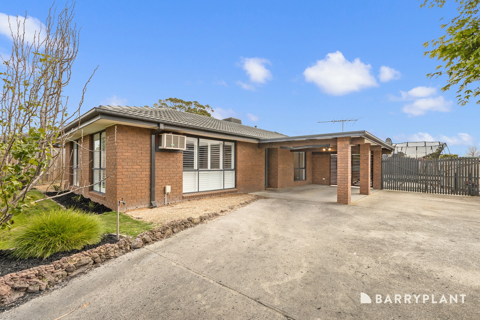 4 Eagle Drive, Pakenham - Image 1