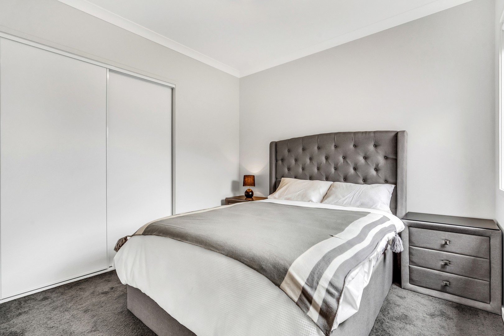 4 Edgewater Road, Craigieburn, VIC 3064, Craigieburn - Thumbnail 8