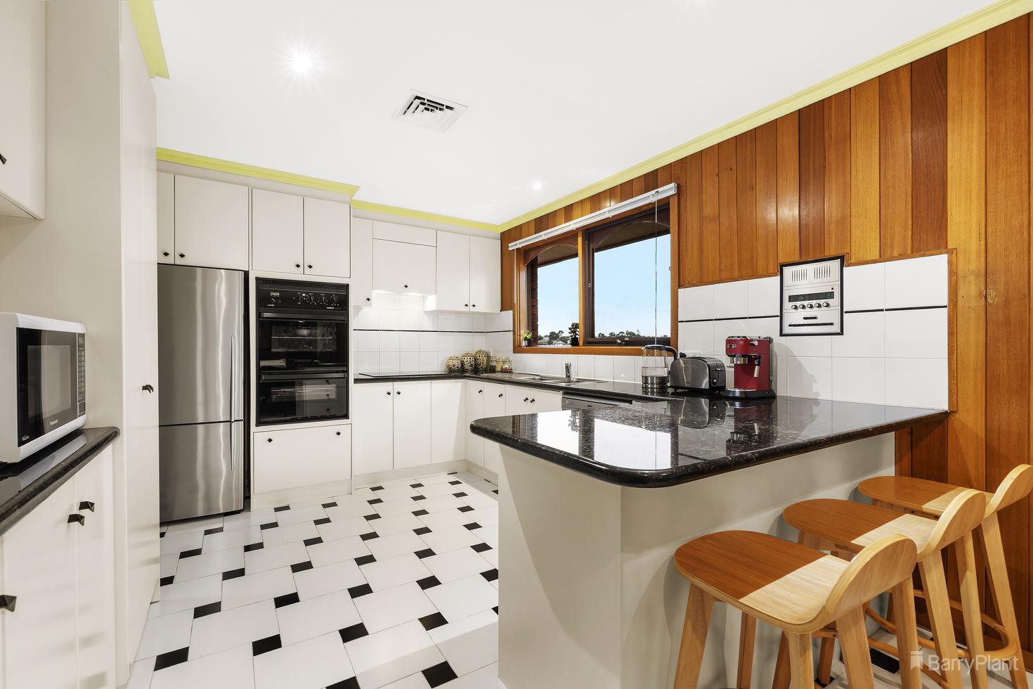 4 Egan Drive, Bulleen, VIC 3105, Bulleen - Thumbnail 3