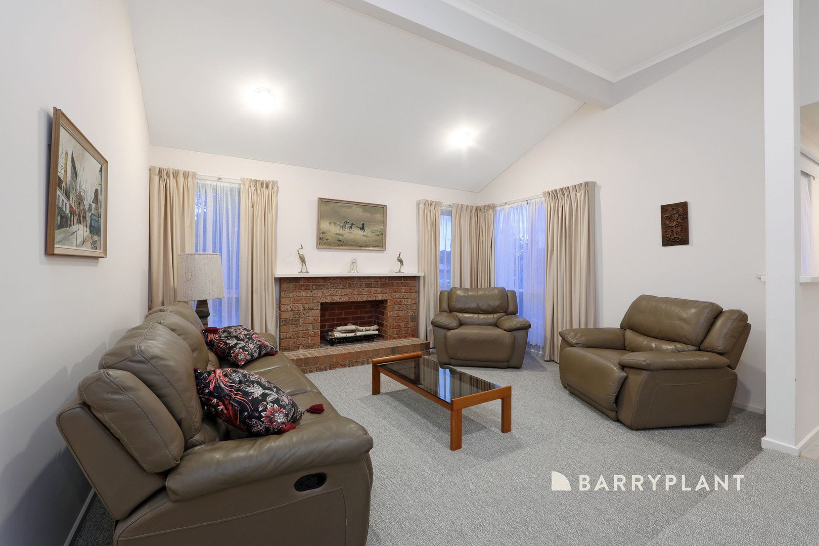4 Elba Close, Rowville, VIC 3178 - Thumbnail 2 - 13/04/2026