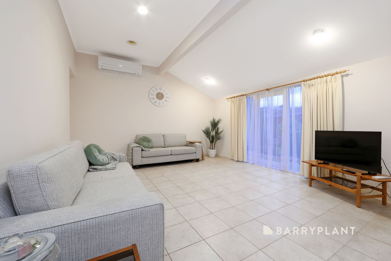 4 Elba Close, Rowville, VIC 3178, Rowville - Thumbnail 4