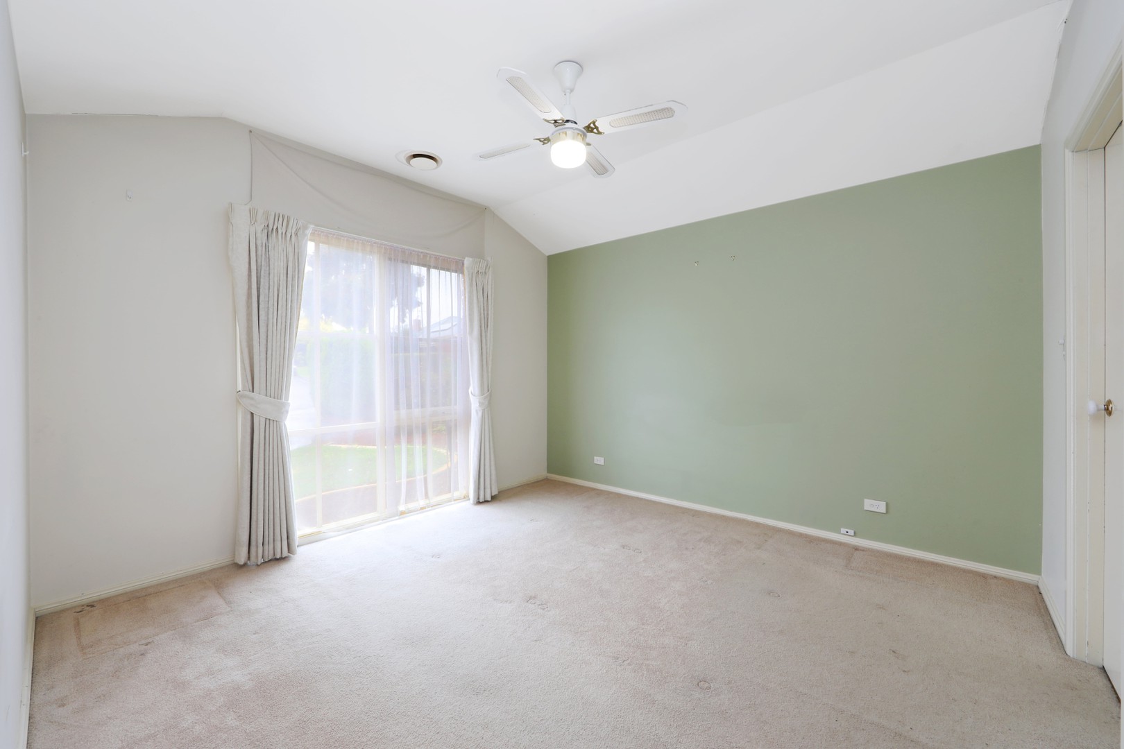4 Eliana Court, Rowville, VIC 3178, Rowville - Thumbnail 6