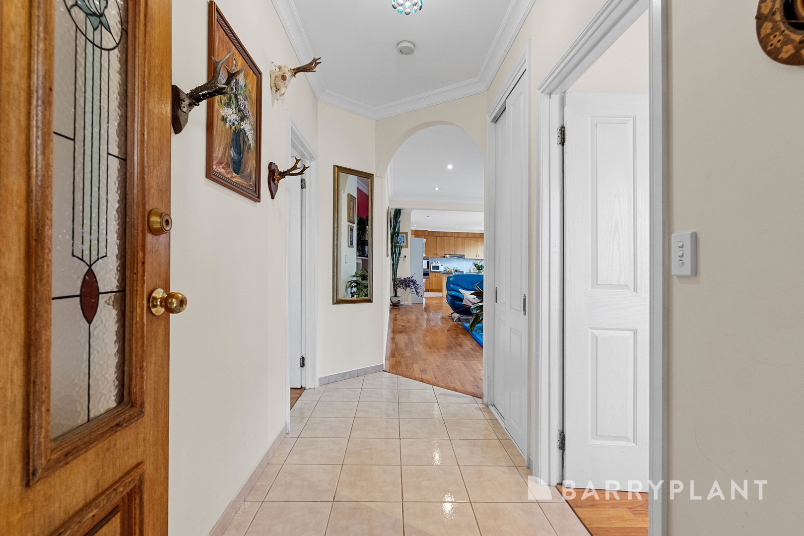 4 Elissa Way, St Albans, VIC 3021 - Thumbnail 2 - 09/10/2025