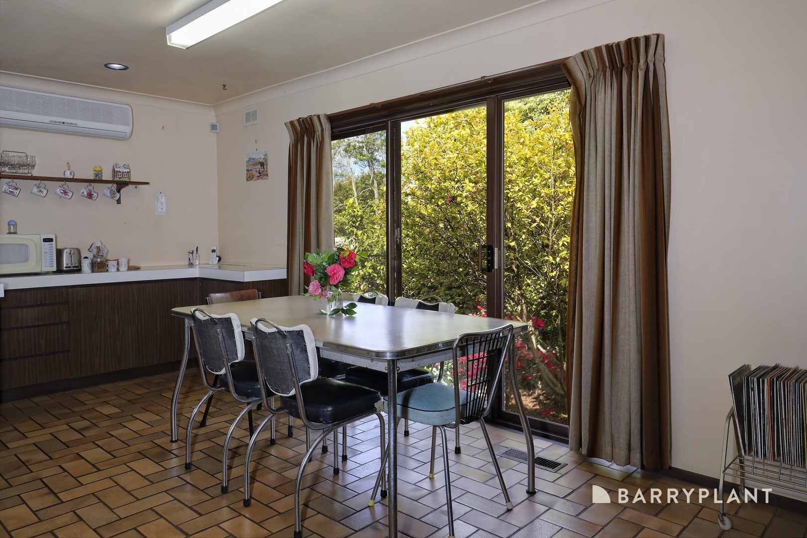 4 Elizabeth Court, Emerald, VIC 3782, Emerald - Thumbnail 6