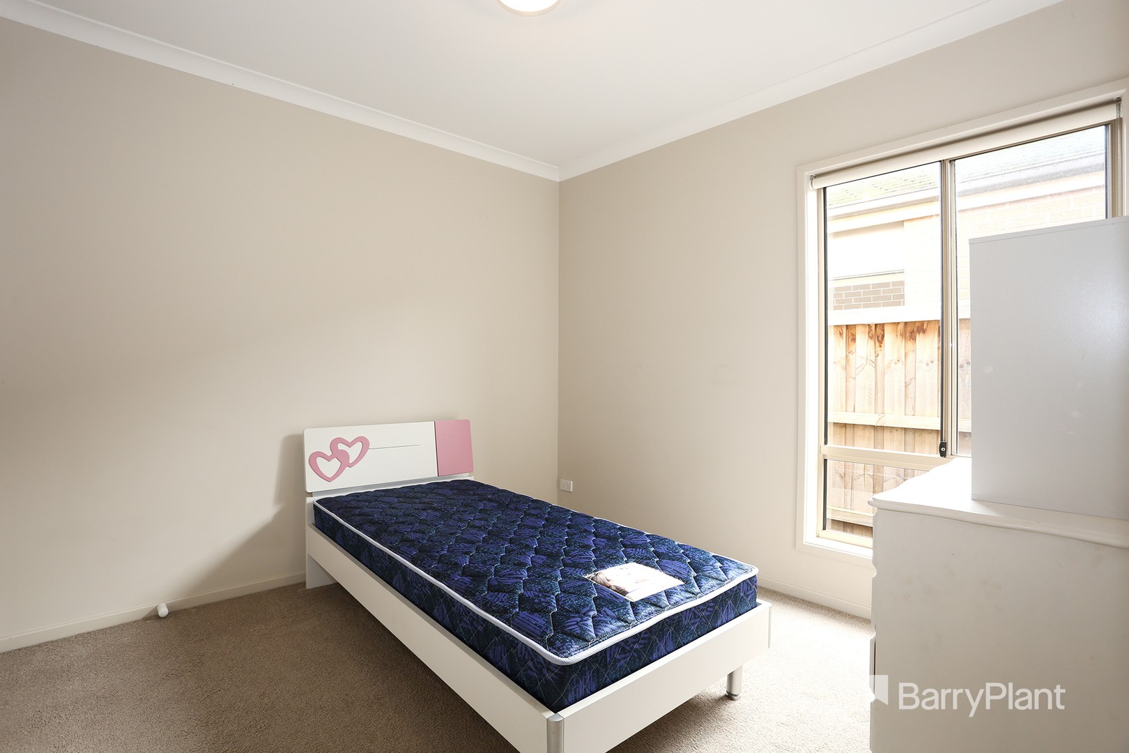 4 Elland Road, Clyde North, VIC 3978, Clyde North - Thumbnail 7
