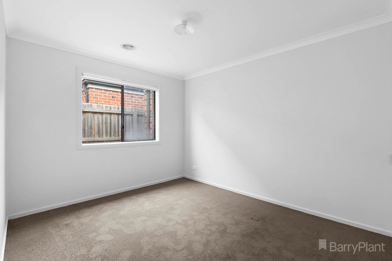 4 Emaleigh Close, Officer, VIC 3809, Officer - Thumbnail 8