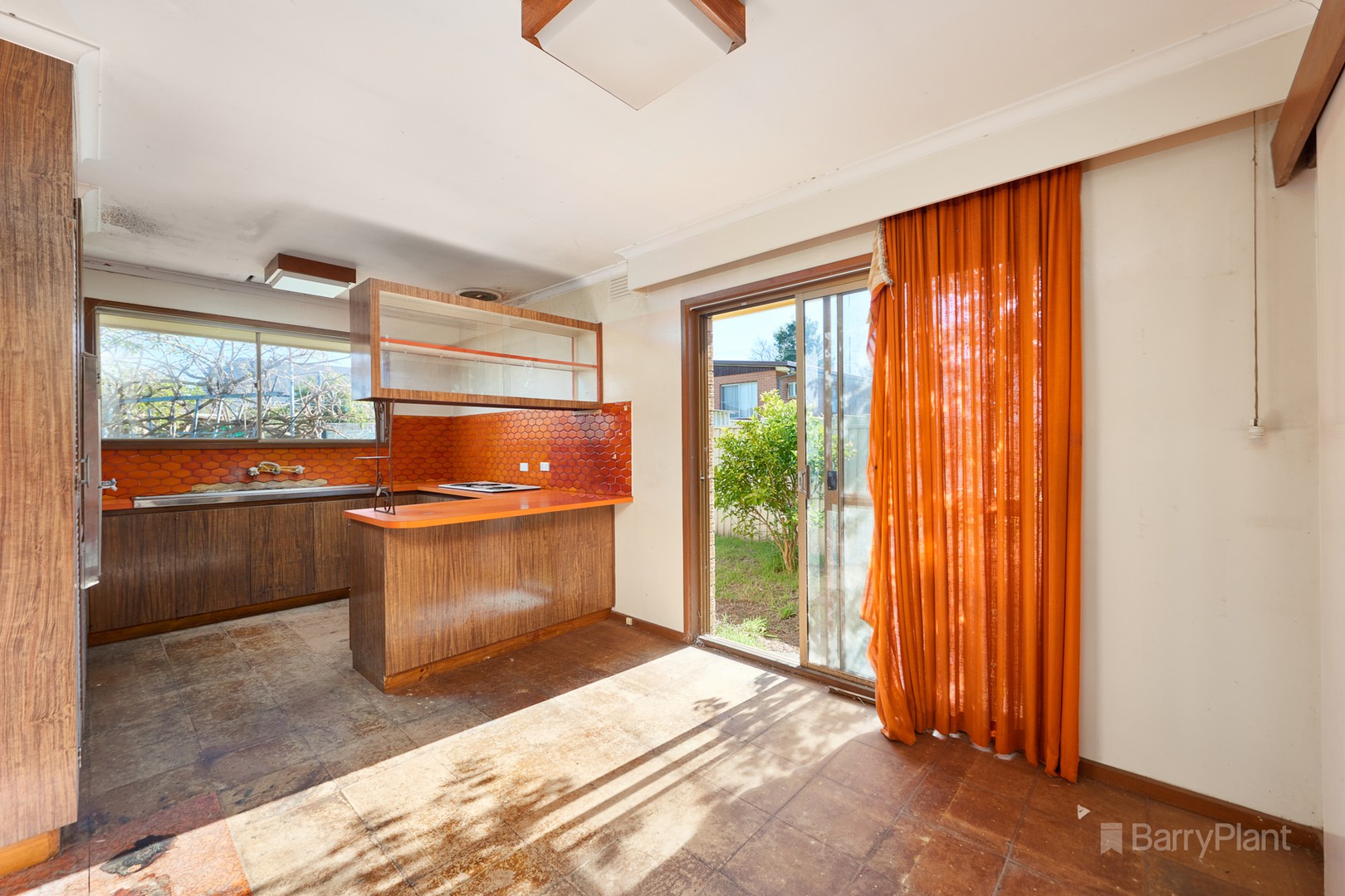 4 Emily Court, Springvale South, VIC 3172, Springvale South - Thumbnail 6