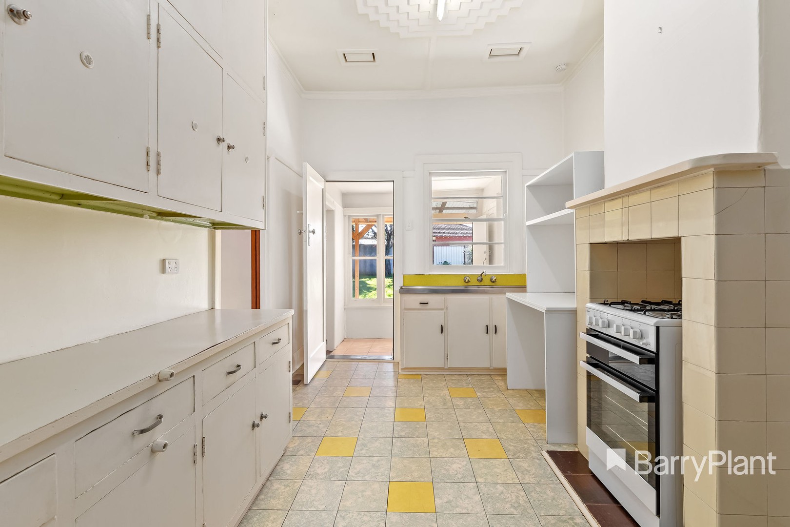 4 Empire Street, Preston, VIC 3072, Preston - Thumbnail 2