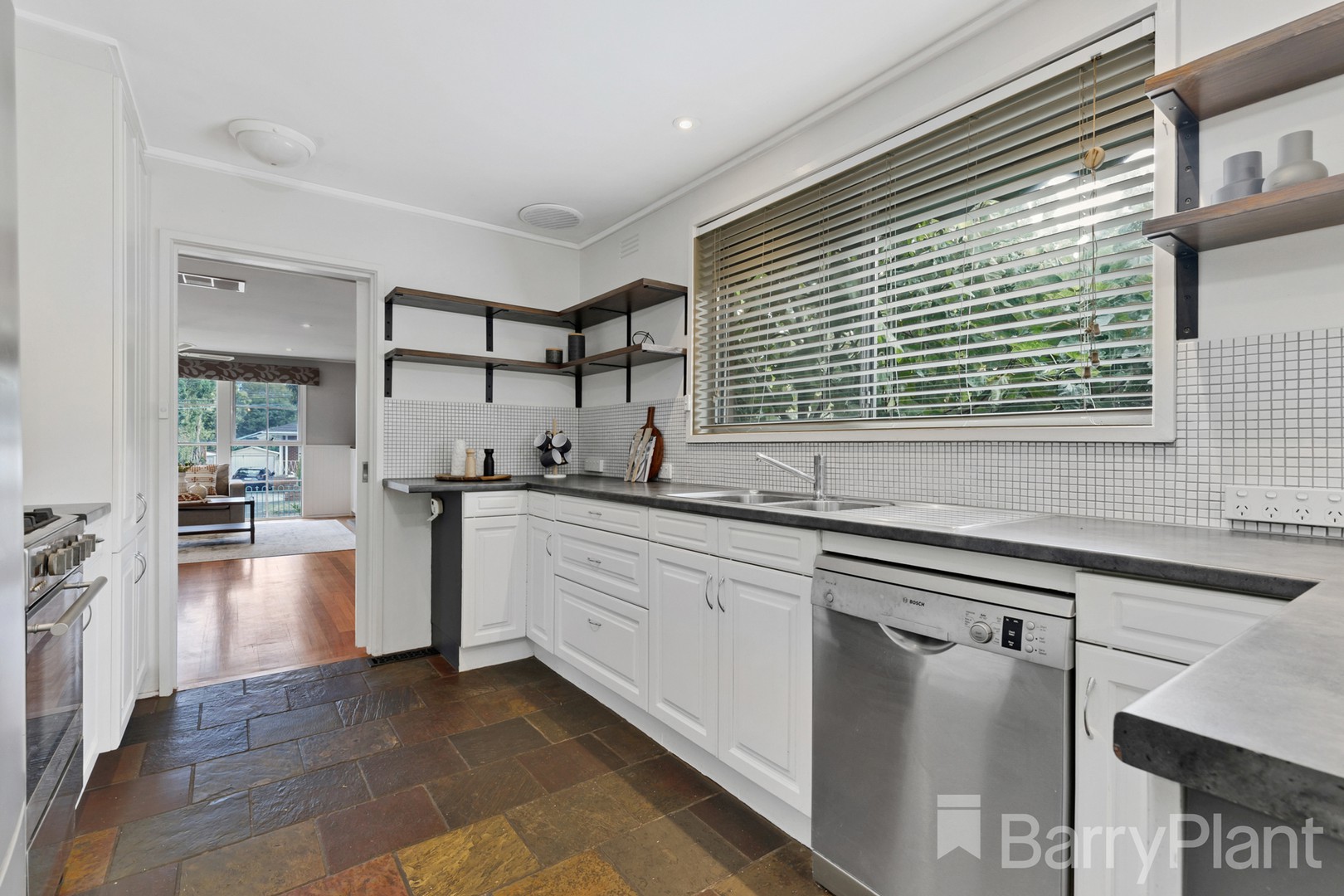4 Endeavour Court, Bundoora, VIC 3083, Bundoora - Thumbnail 4