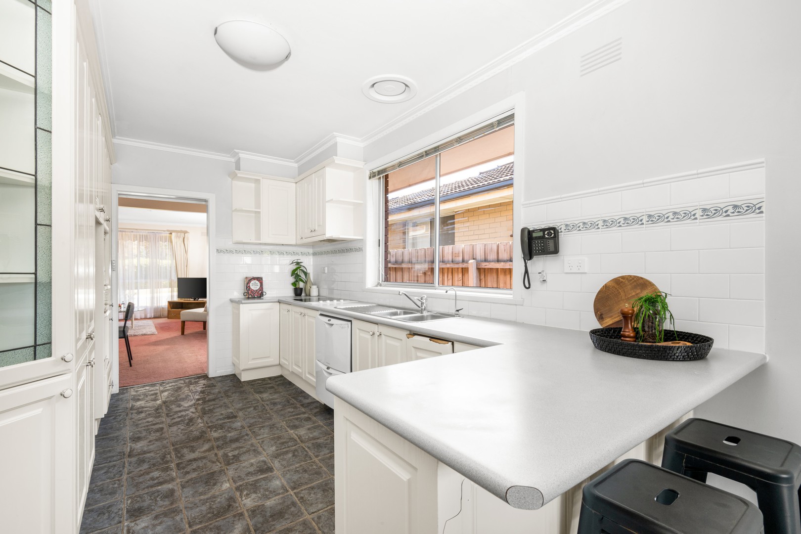 4 Englewood Court, Belmont, VIC 3216, Belmont - Thumbnail 2