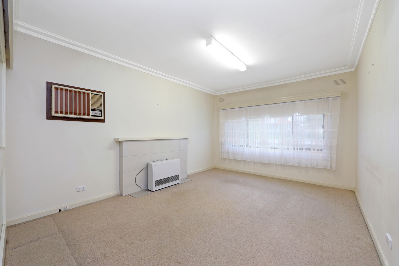 4 Essex Court, Bayswater, VIC 3153, Bayswater - Thumbnail 4