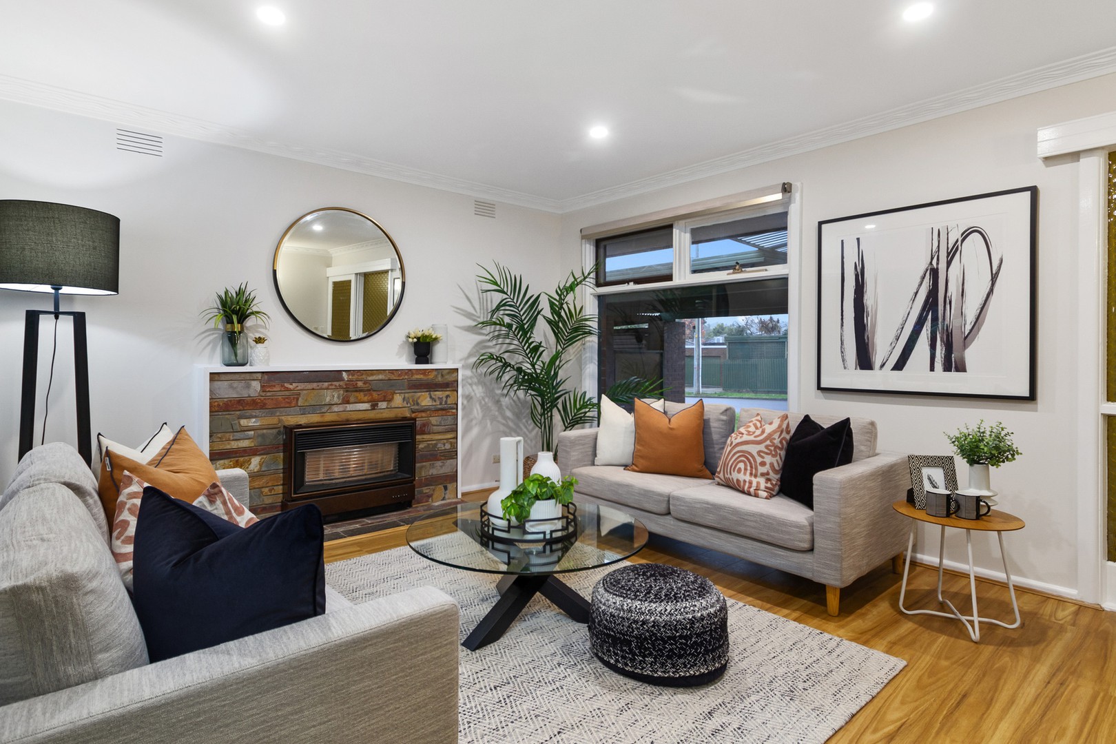 4 Evans Street, Scoresby, VIC 3179, Scoresby - Thumbnail 2