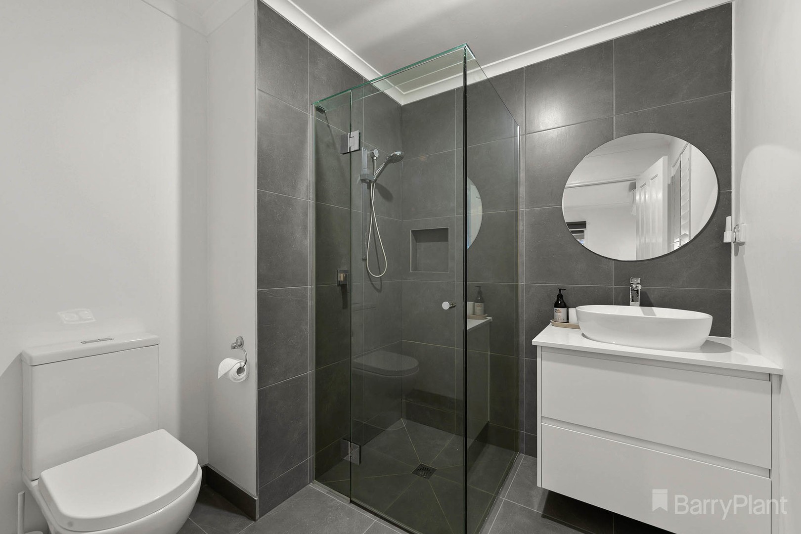 4 Farnborough Way, Berwick, VIC 3806, Berwick - Thumbnail 3