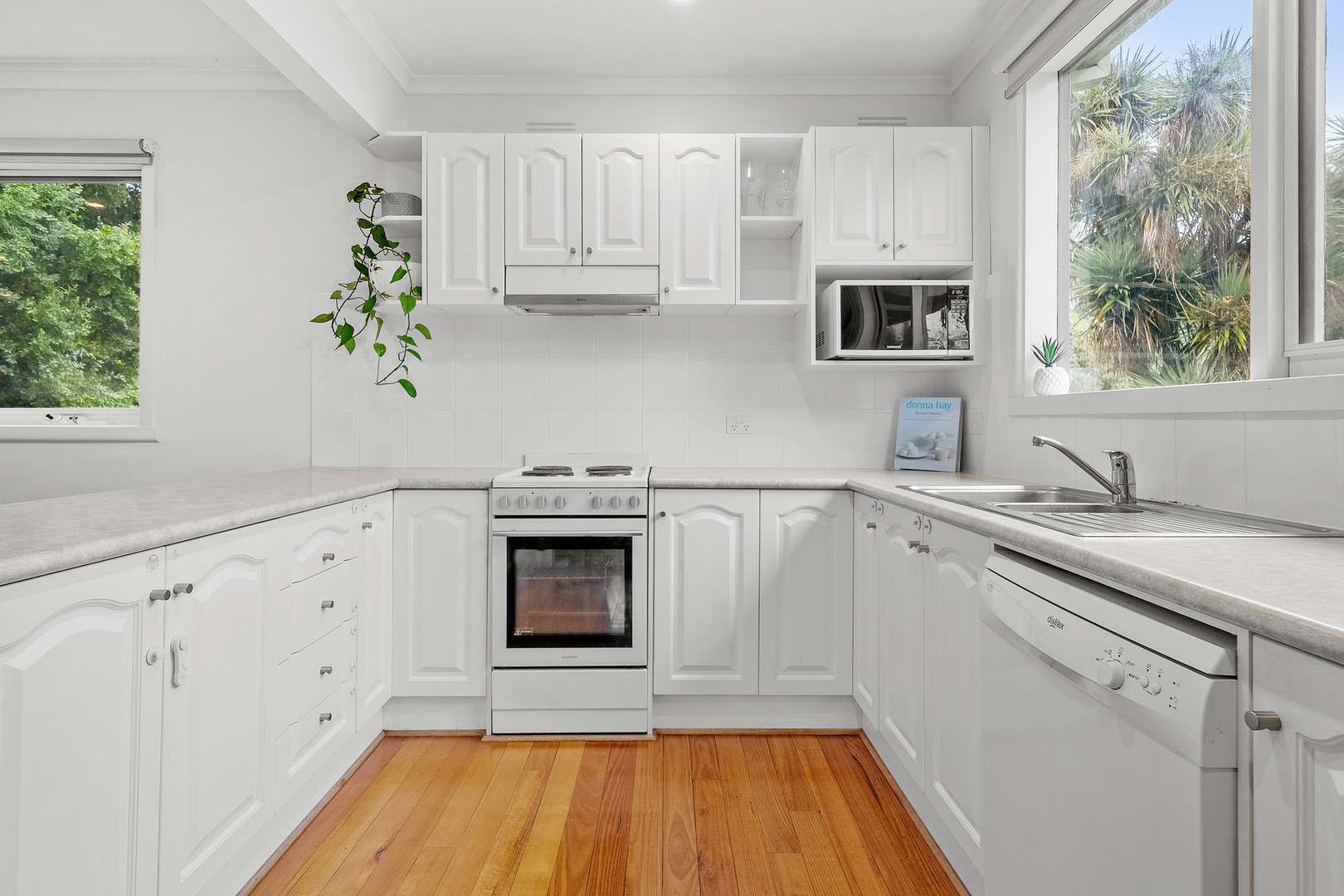 4 Fawcett Street, Mitcham, VIC 3132, Mitcham - Thumbnail 3