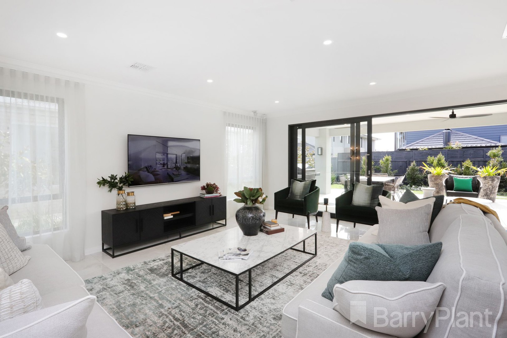 4 Fenway Road, Greenvale, VIC 3059, Greenvale - Thumbnail 7