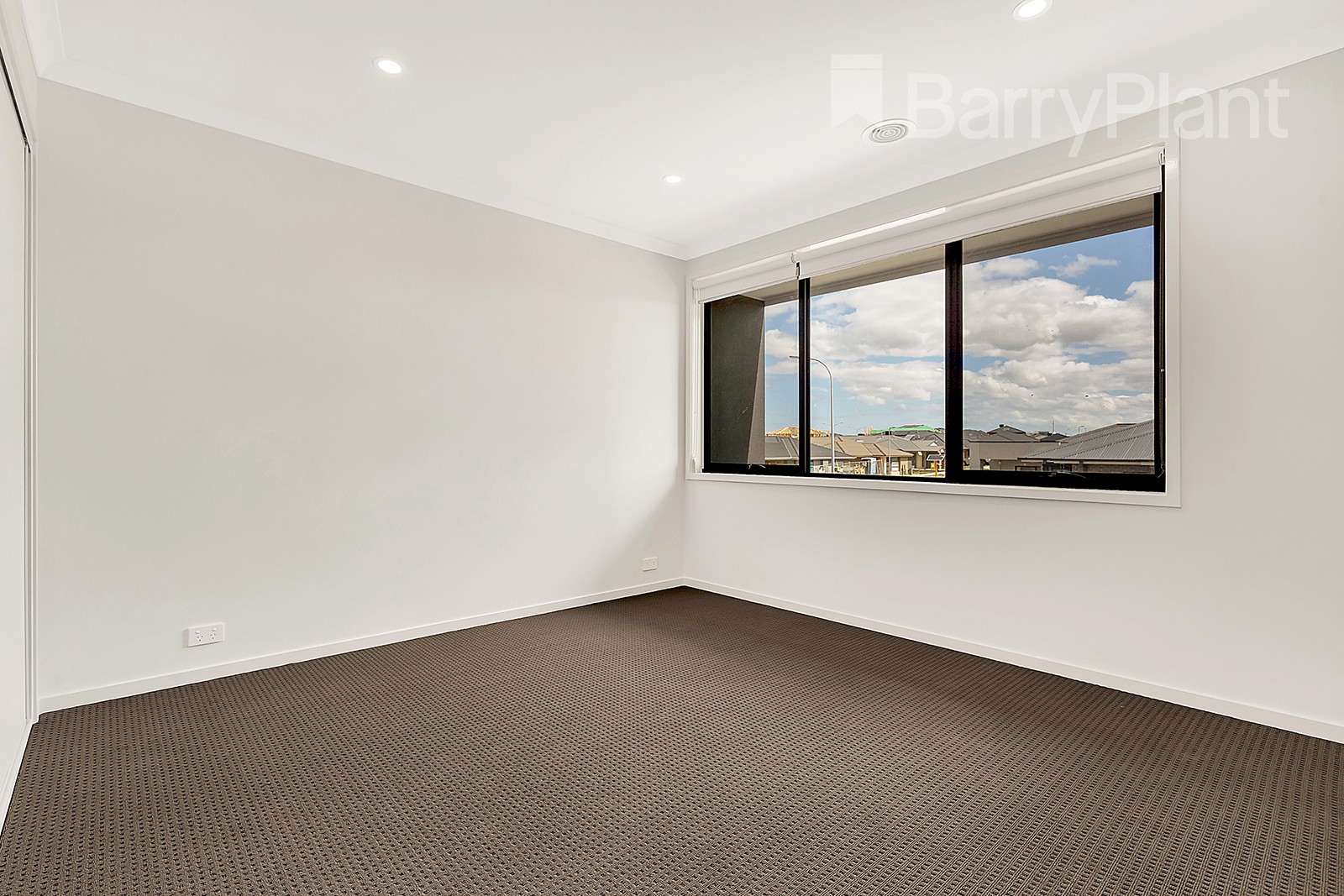 4 Fewster Circuit, Mickleham, VIC 3064, Mickleham - Thumbnail 8
