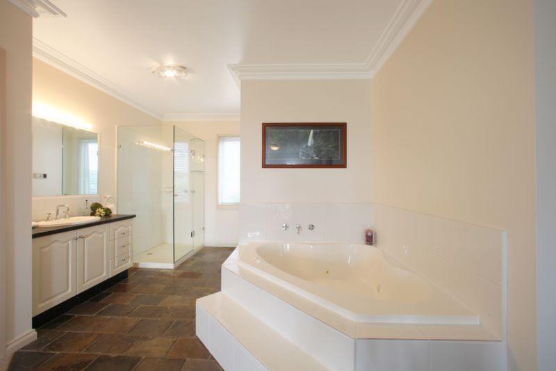 4 Filmer Court, Rowville, VIC 3178, Rowville - Thumbnail 8