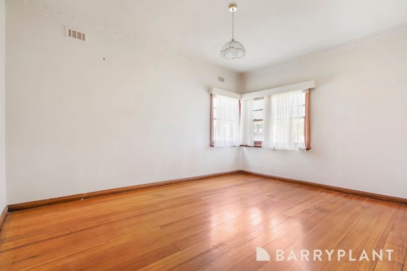 4 Finlay St, Frankston, VIC 3199, Frankston - Thumbnail 4