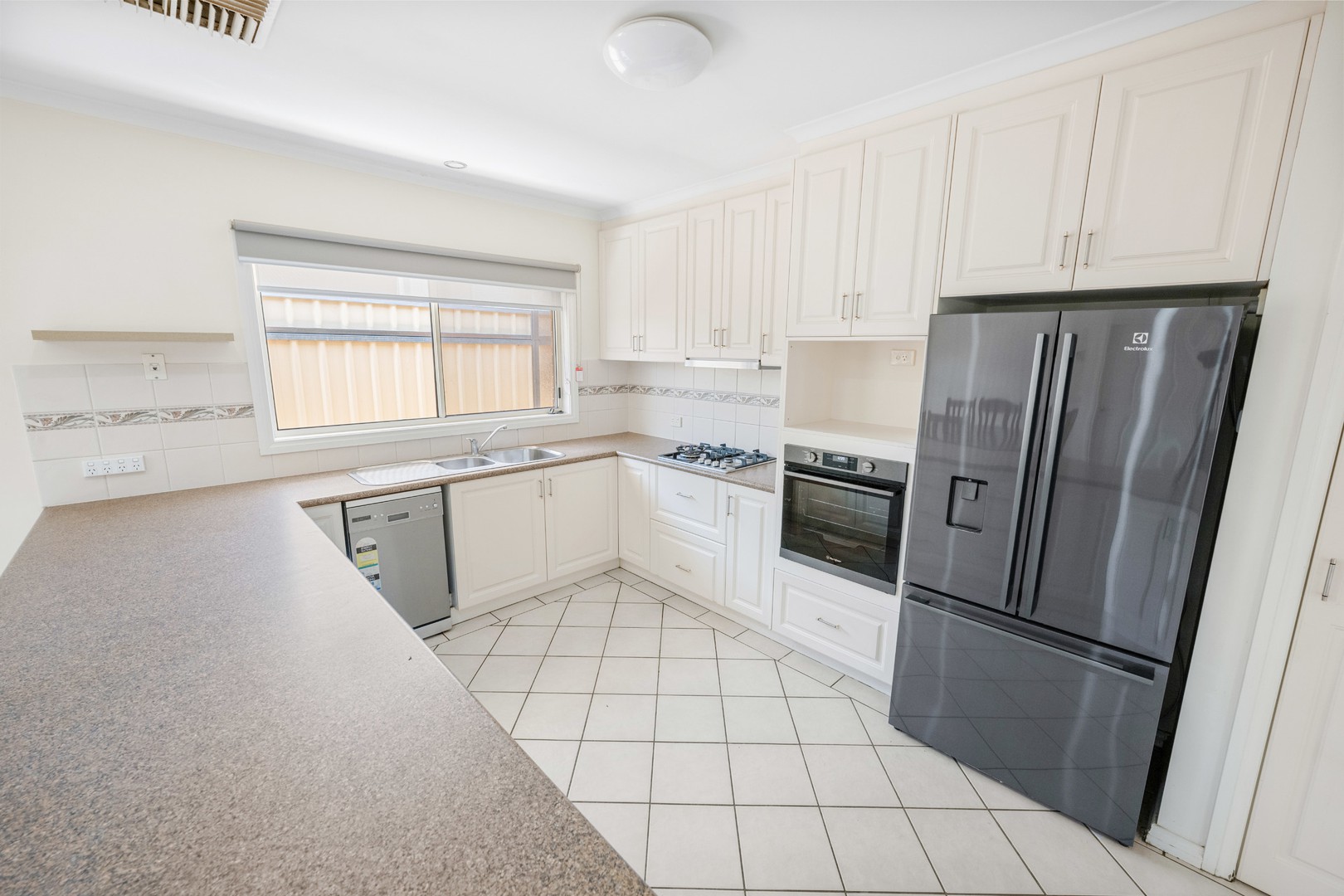 4 Fiona Drive, Gol Gol, NSW 2738, Gol Gol - Thumbnail 4