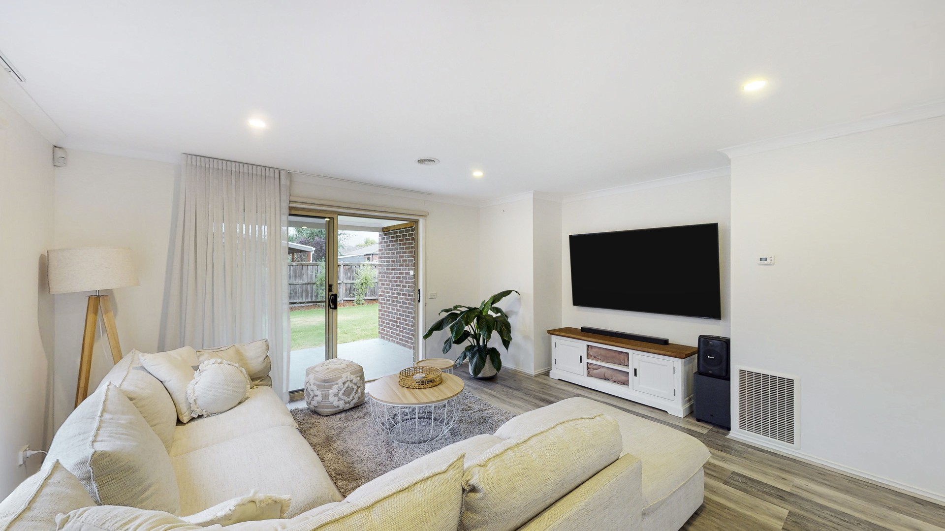 4 Fleetwood  DriveDoreen, VIC 3754  - Leased, Doreen - Thumbnail 5