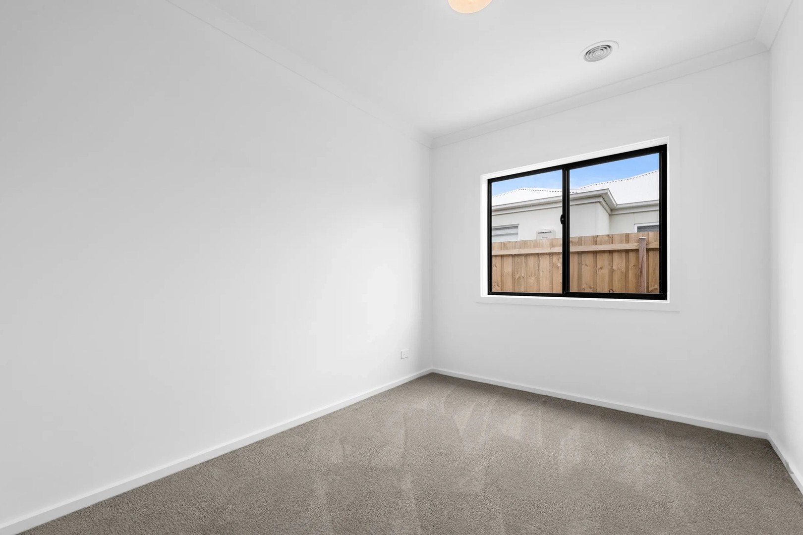 4 Flockhart Street, Mickleham, VIC 3064, Mickleham - Thumbnail 5