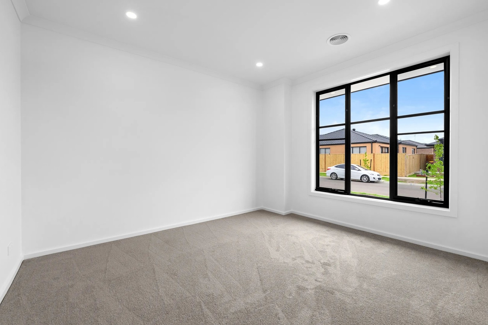 4 Flockhart Street, Mickleham, VIC 3064, Mickleham - Thumbnail 8