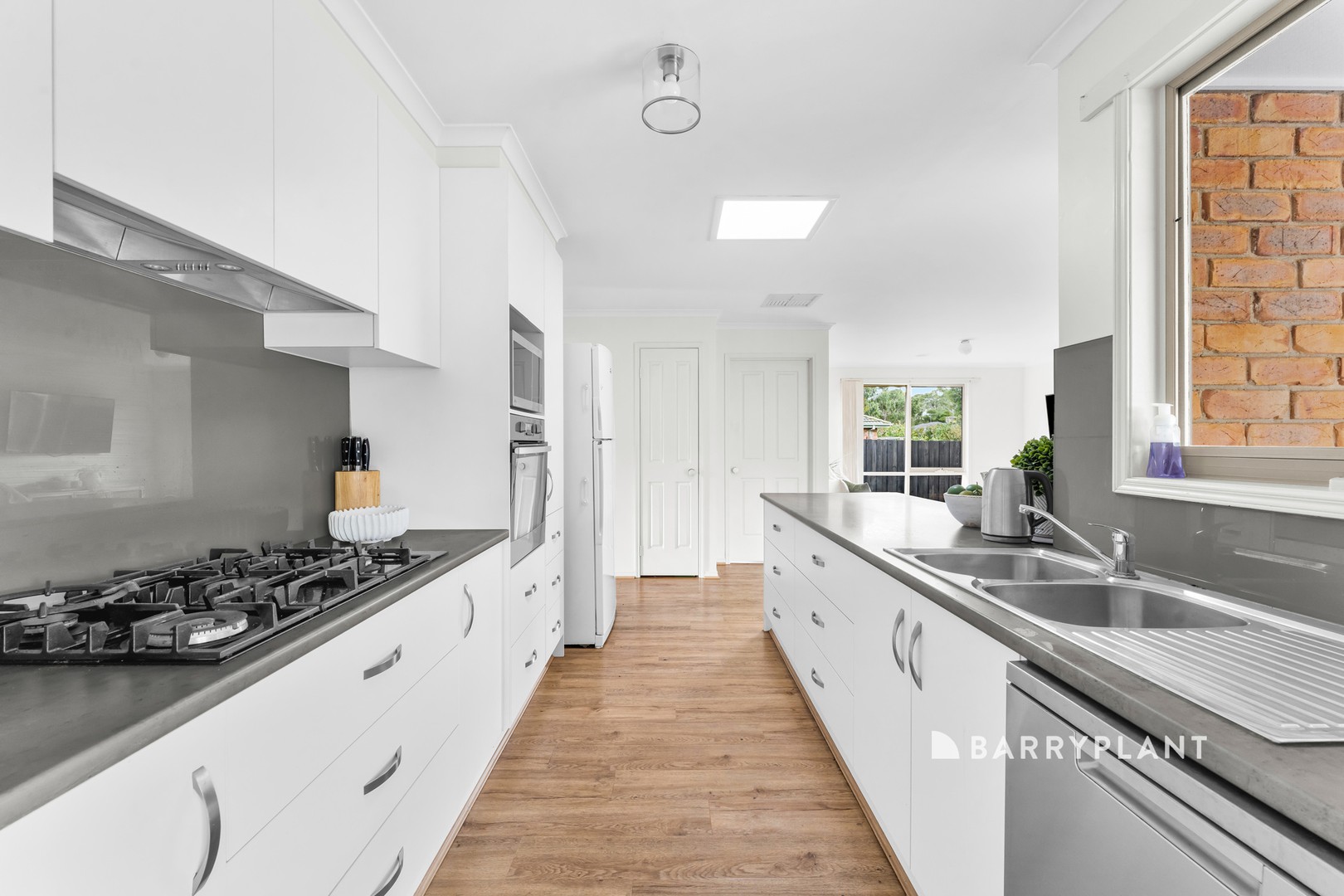 4 Francine Court, Narre Warren, VIC 3805, Narre Warren - Thumbnail 4