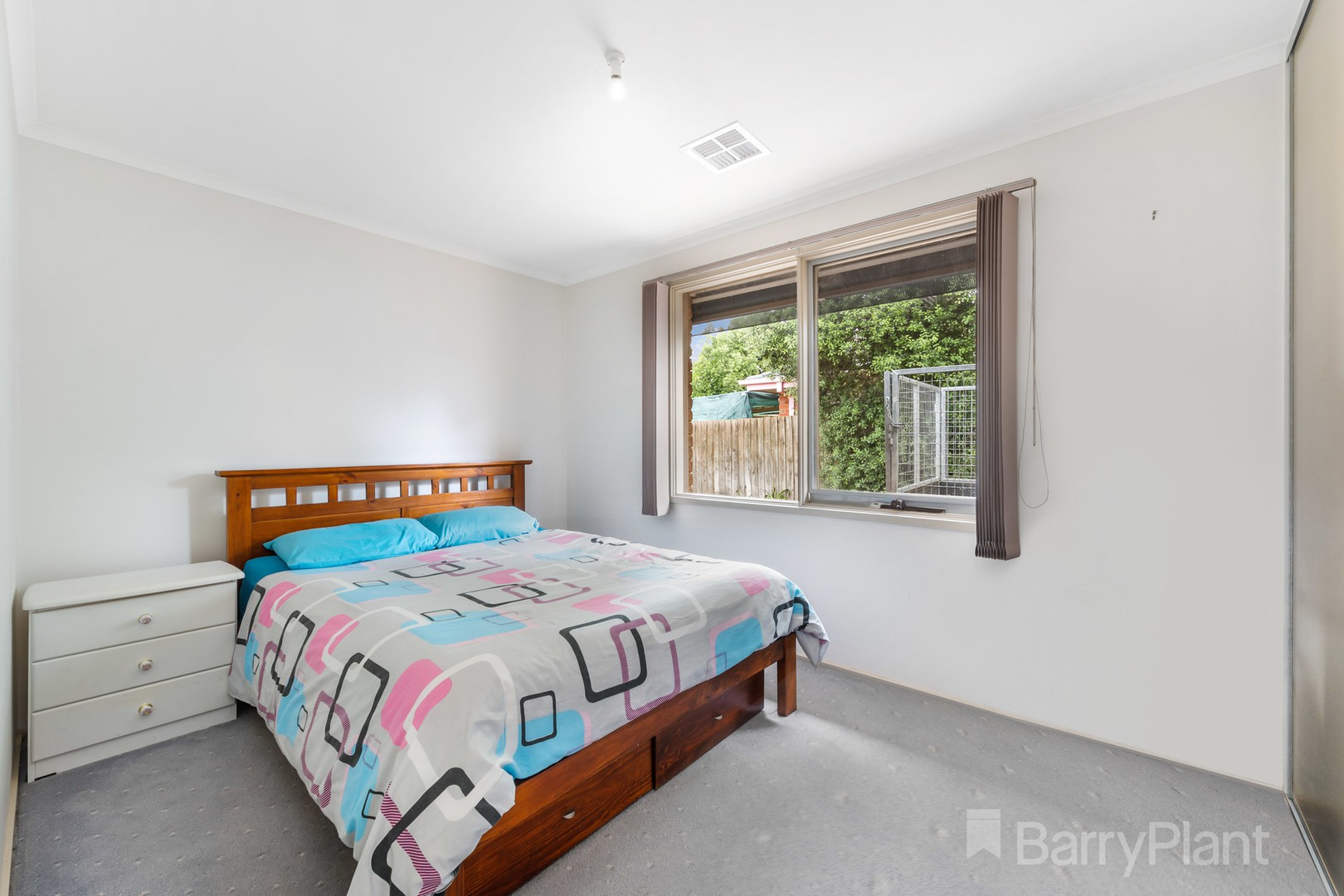 4 Garfield Close, Melton South, VIC 3338, Melton South - Thumbnail 3