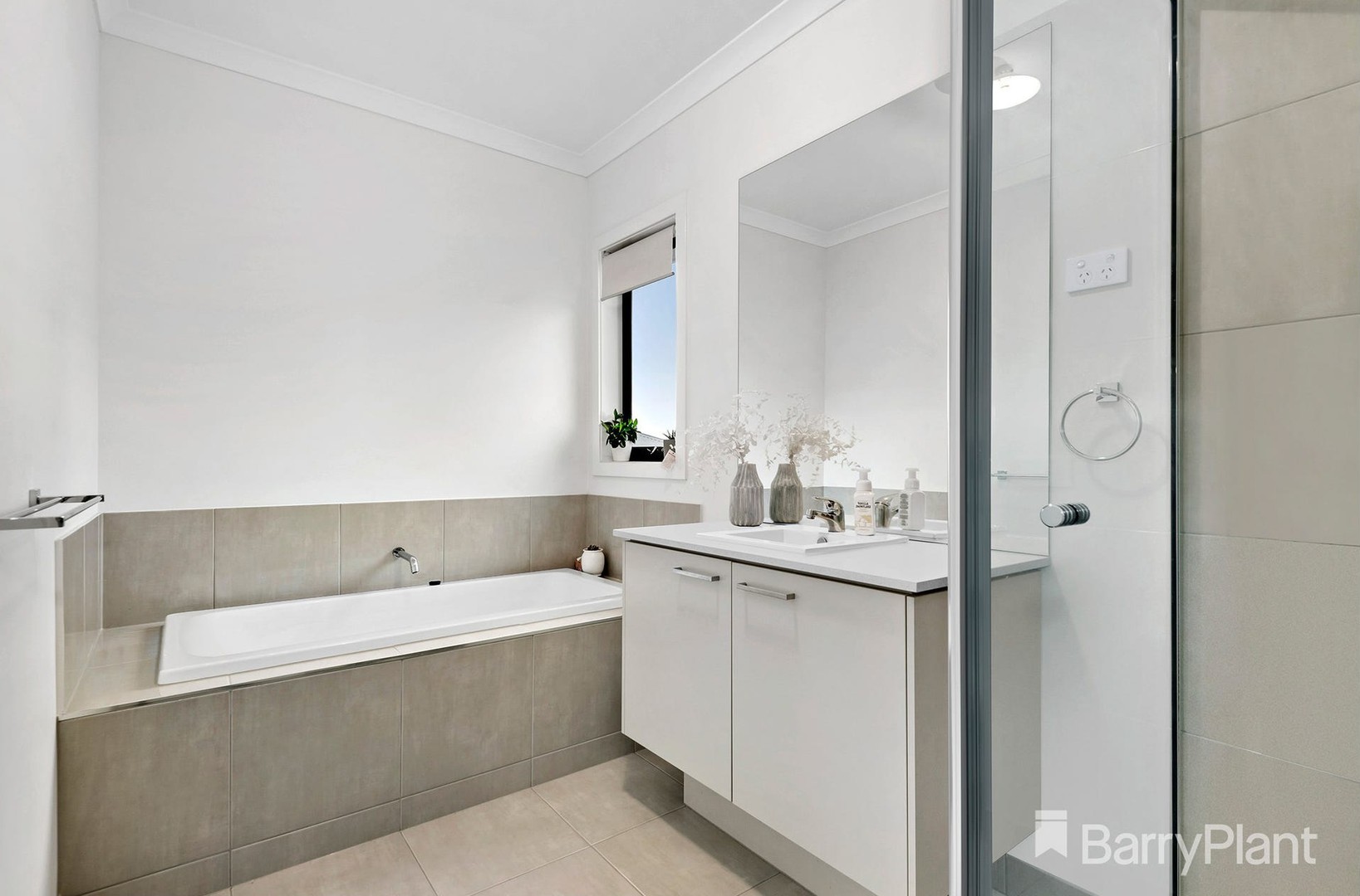 4 Garrard Crescent, Clyde, VIC 3978, Clyde - Thumbnail 6
