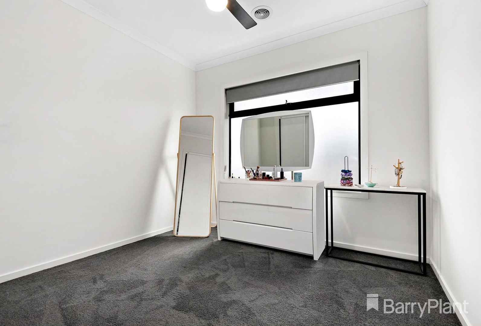 4 Garrard Crescent, Clyde, VIC 3978, Clyde - Thumbnail 8