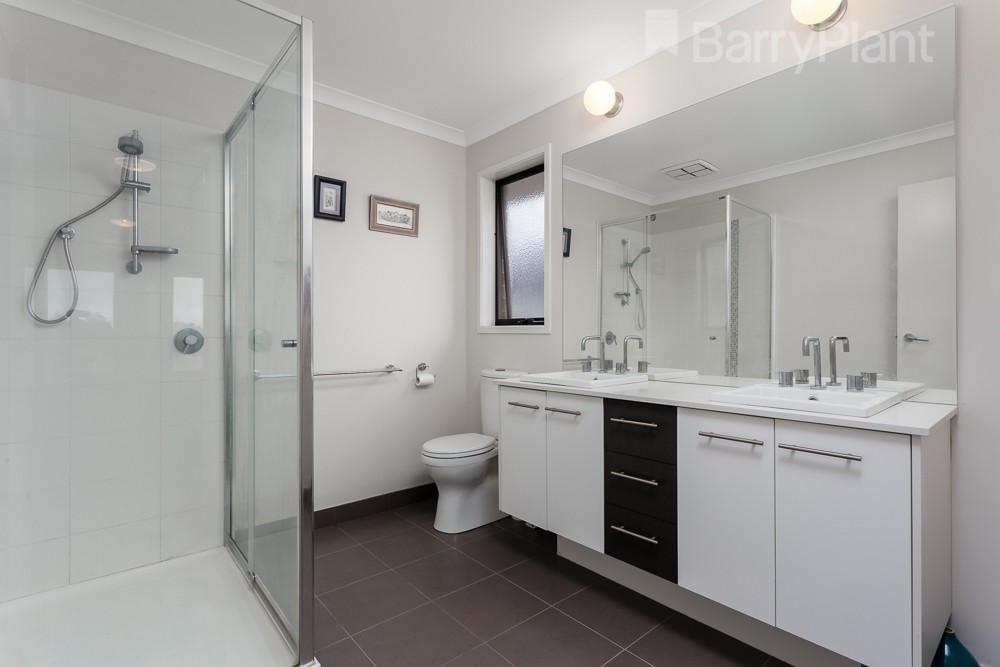 4 Gatria Street, Williams Landing, VIC 3027, Williams Landing - Thumbnail 8