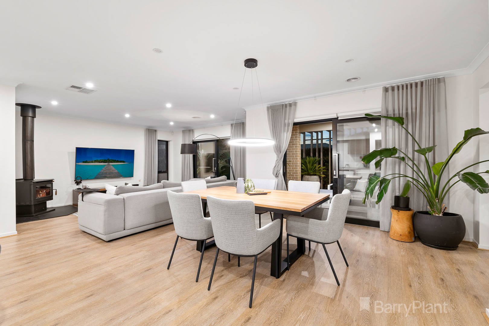 4 Gatsby Drive, Officer, VIC 3809, Officer - Thumbnail 6