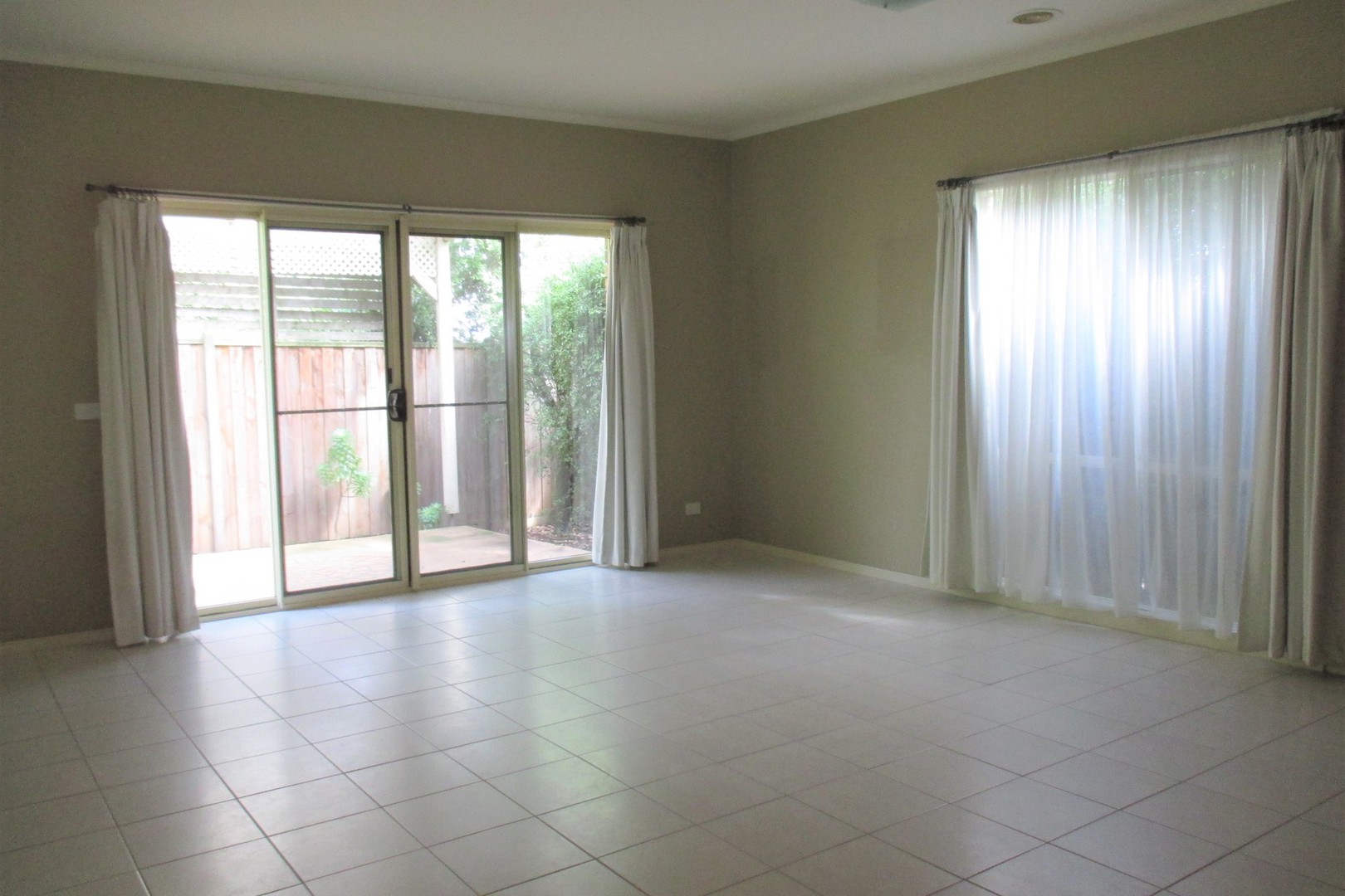 4 Gellibrand Court, Berwick, VIC 3806, Berwick - Thumbnail 5