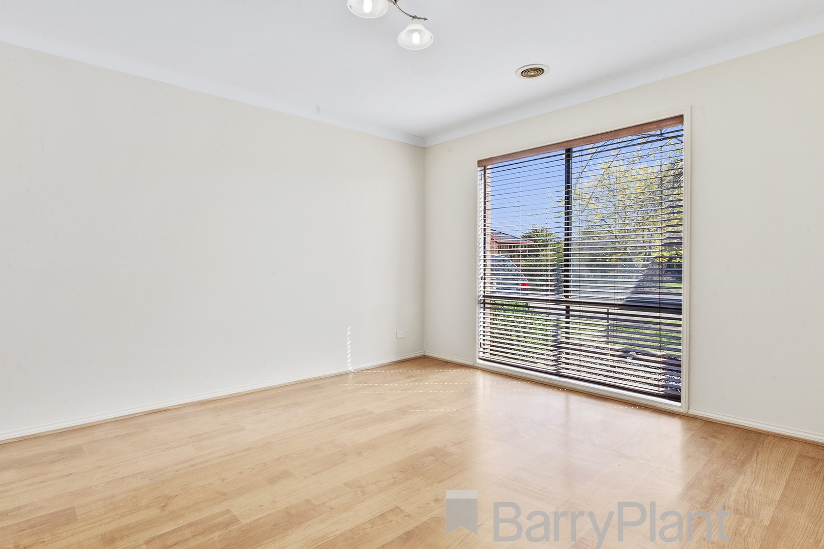 4 Gertrude Court, Tarneit, VIC 3029, Tarneit - Thumbnail 3
