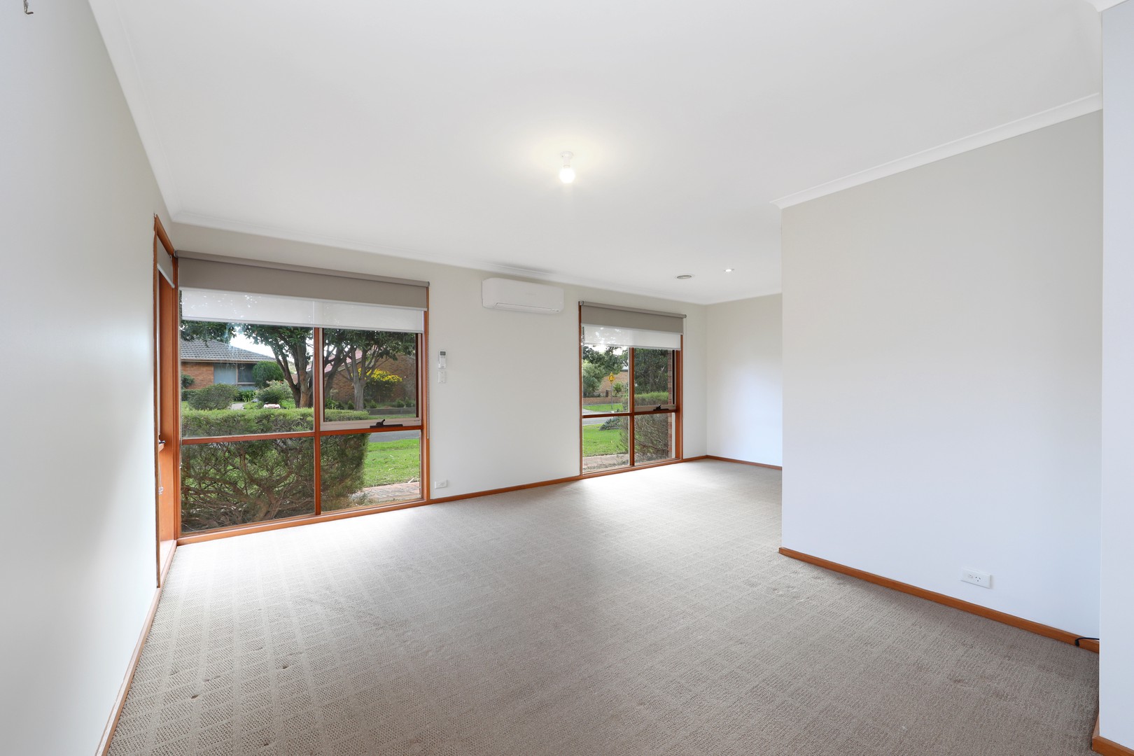 4 Gilligans Court, Rowville, VIC 3178, Rowville - Thumbnail 2