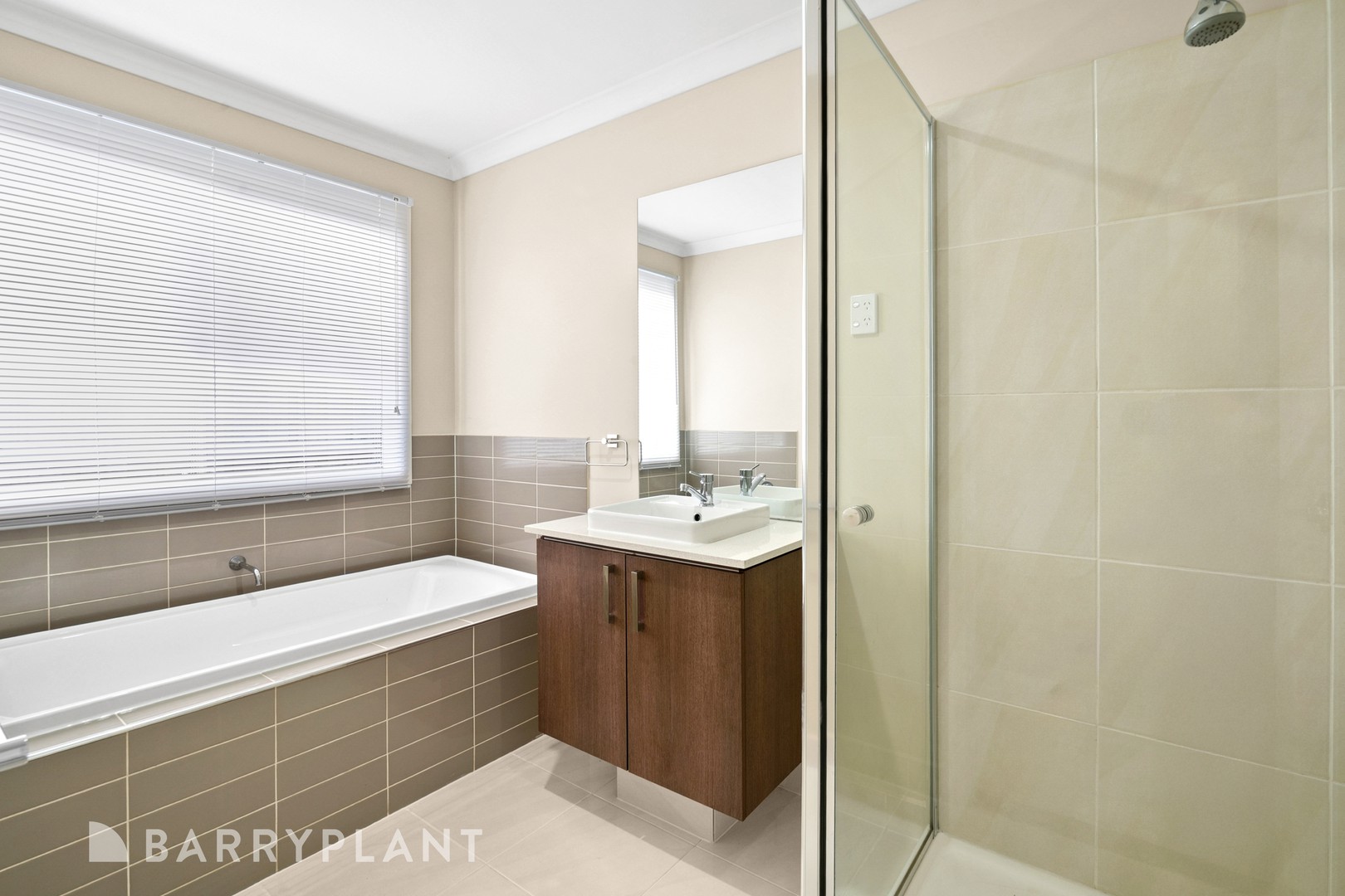 4 Glade Drive, Wallan, VIC 3756, Wallan - Thumbnail 4