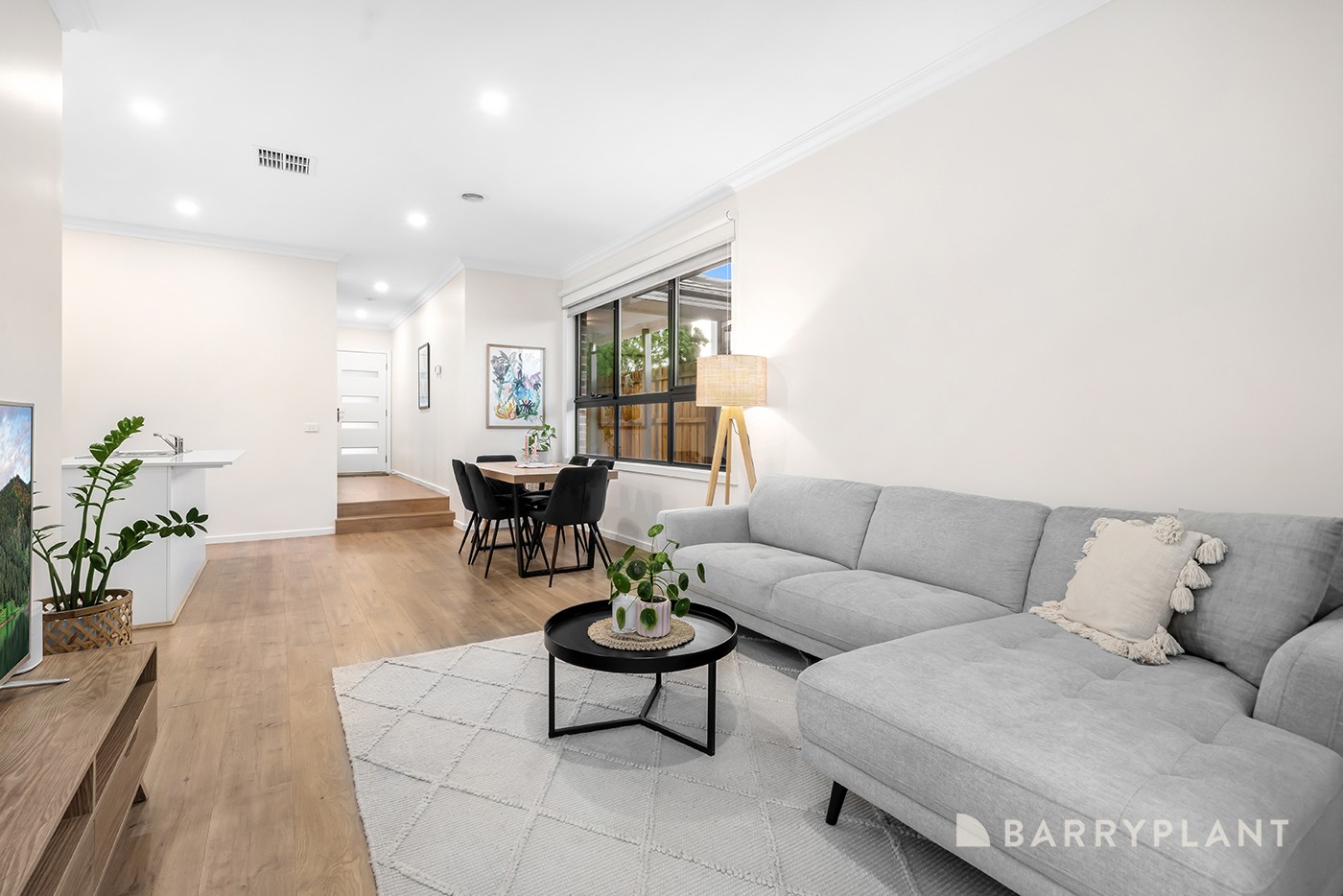 4 Glen Dhu Road, Kilsyth, VIC 3137, Kilsyth - Thumbnail 2