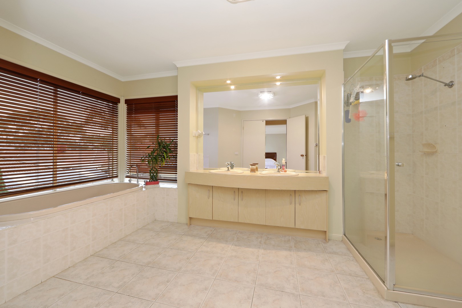 4 Gleneagles Court, Rowville, VIC 3178, Rowville - Thumbnail 6