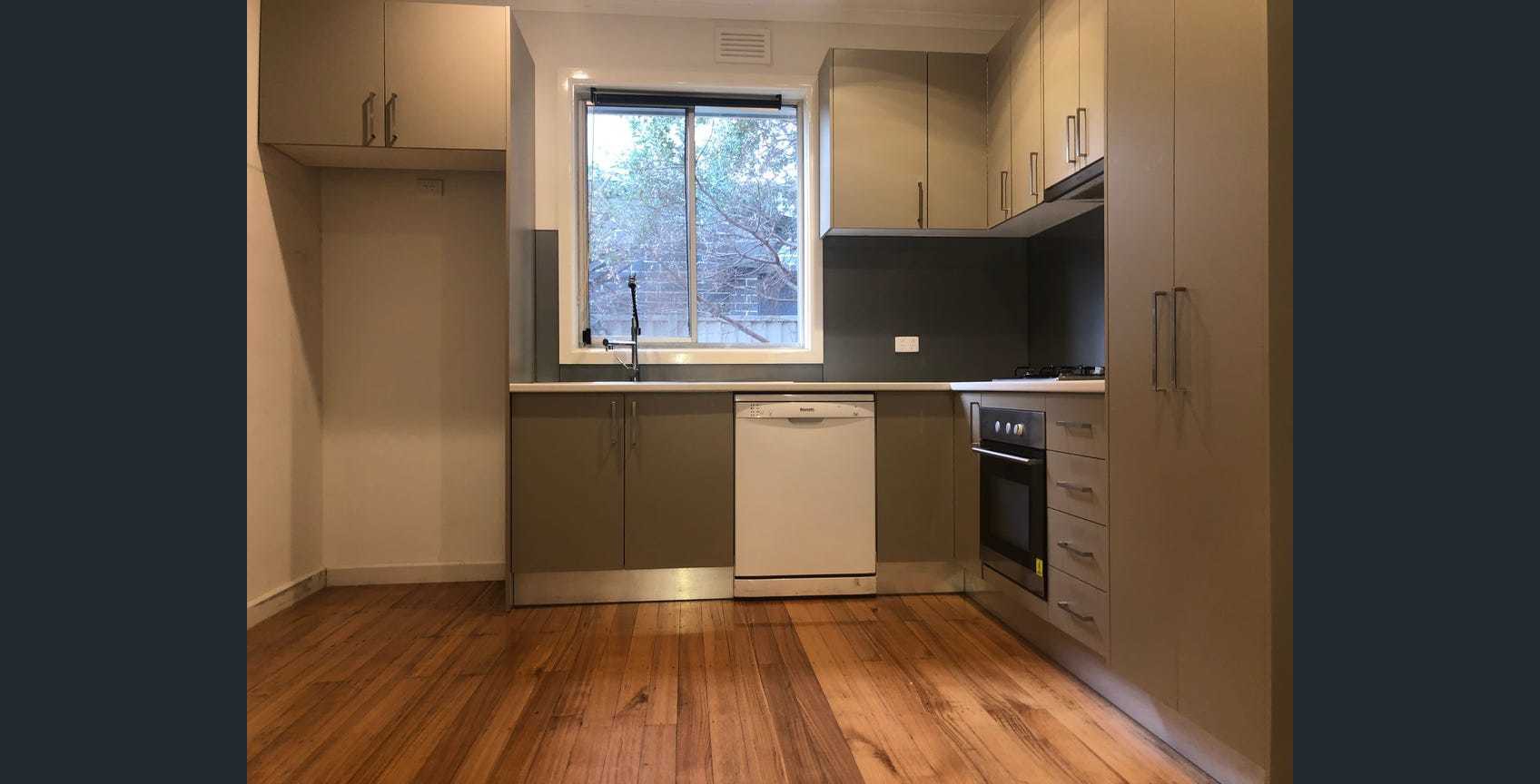 4 Gloucester Street, Hadfield, VIC 3046, Hadfield - Thumbnail 2