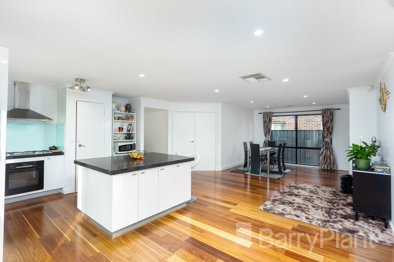 4 Grainger Circuit, Point Cook, VIC 3030, Point Cook - Thumbnail 4