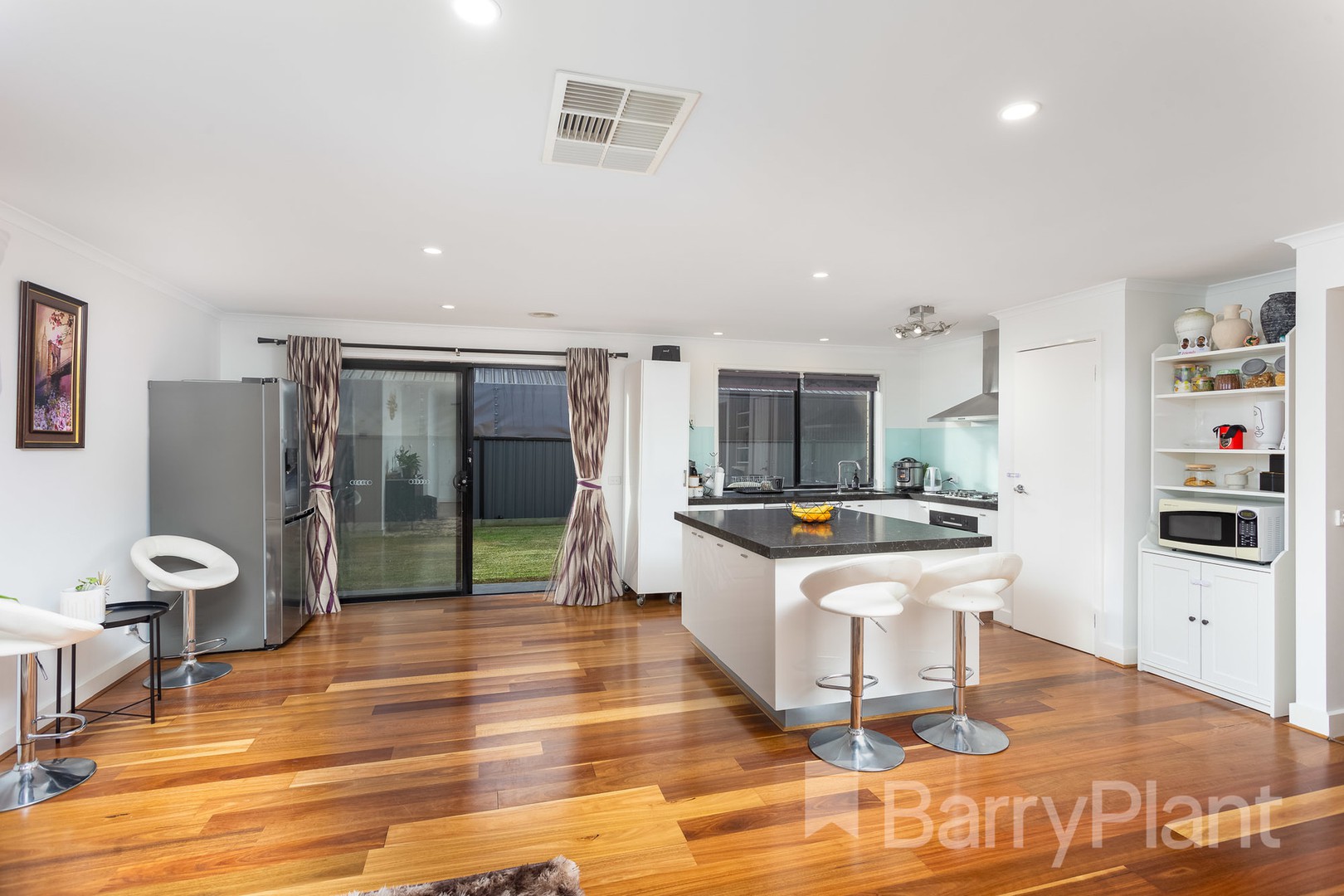 4 Grainger Circuit, Point Cook, VIC 3030, Point Cook - Thumbnail 5