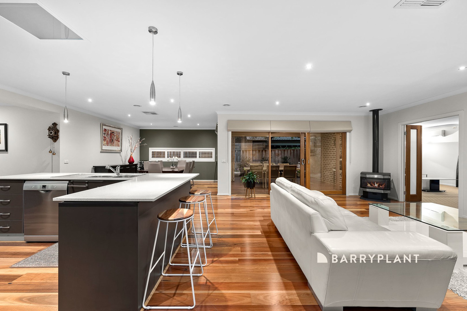 4 Grand Manor Drive, Berwick, VIC 3806, Berwick - Thumbnail 5