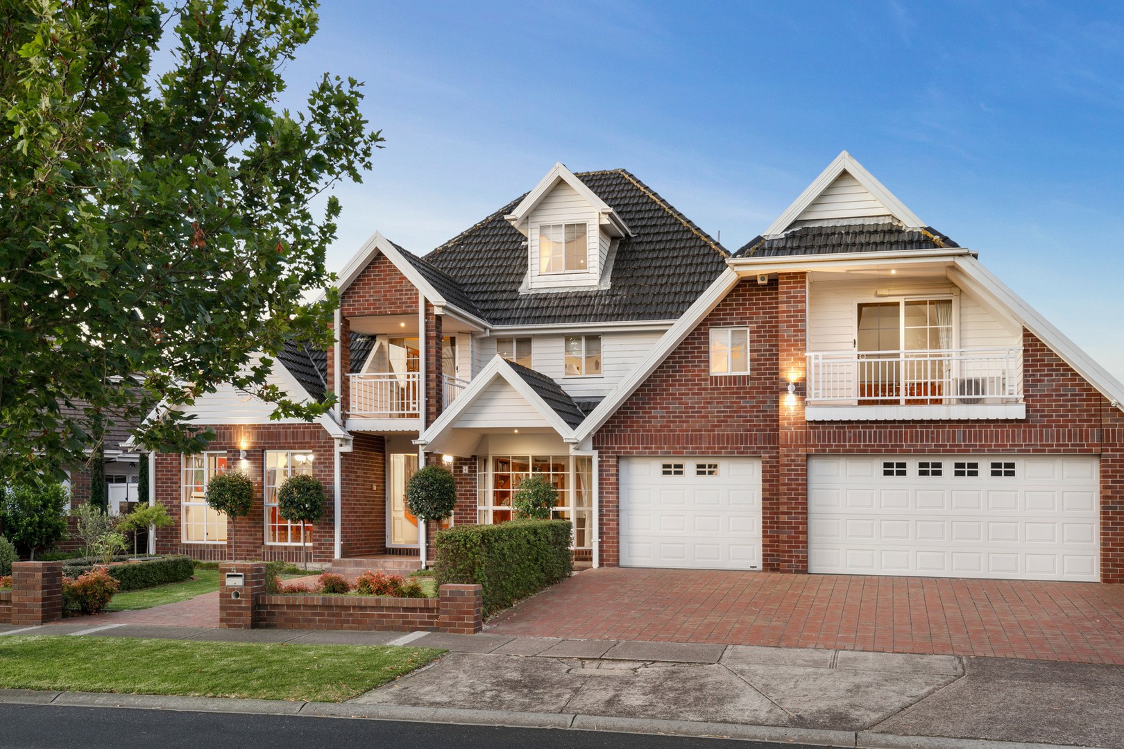 4 Grandview Crescent, Hillside, VIC 3037, Hillside - Thumbnail 5