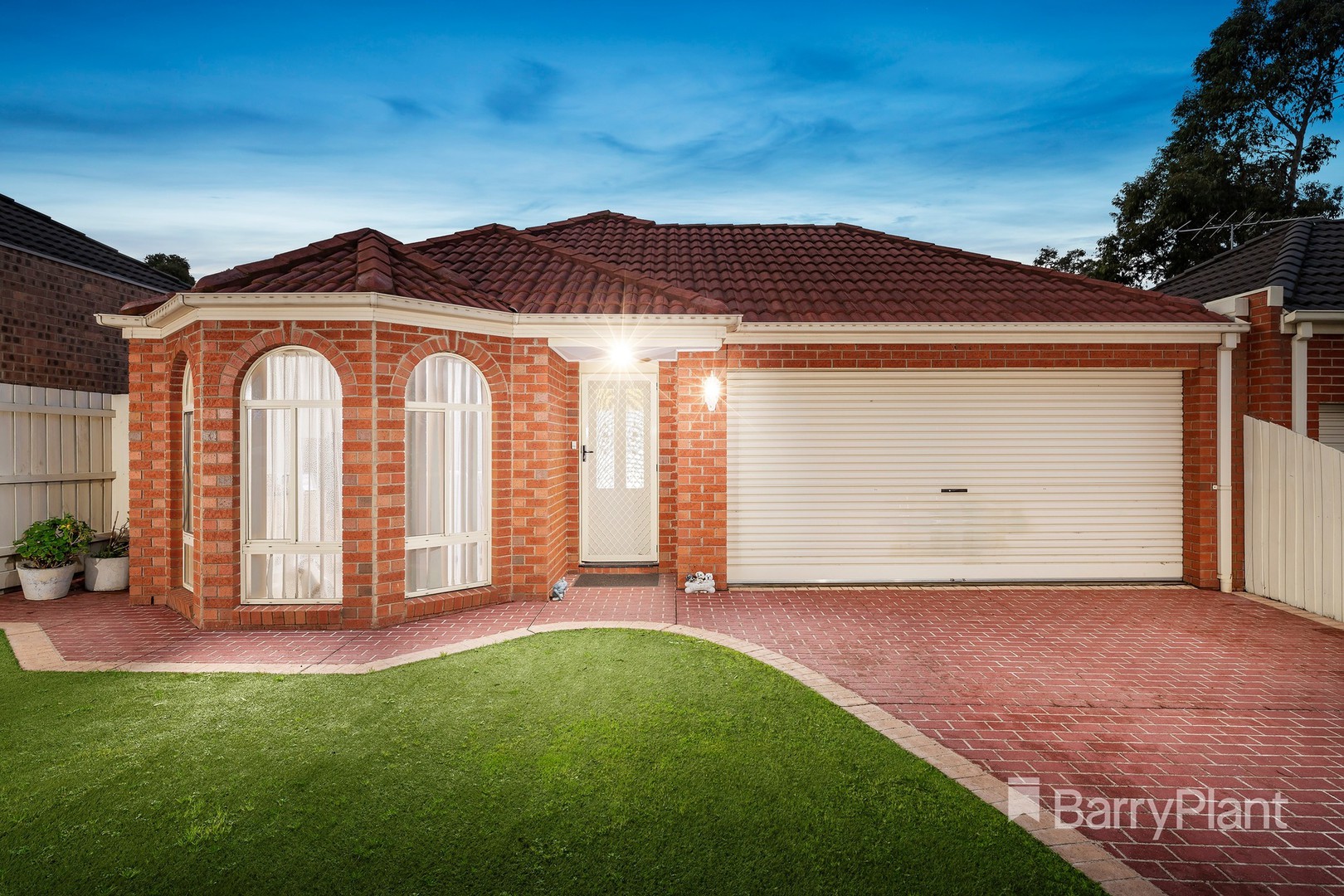 4 Gravlier Way, South Morang, VIC 3752, South Morang - Thumbnail 4