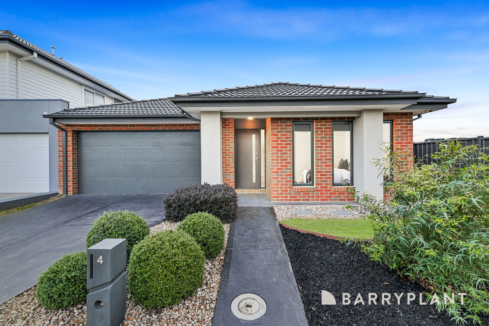 4 Greenwich Drive, Berwick, VIC 3806, Berwick - Thumbnail 2