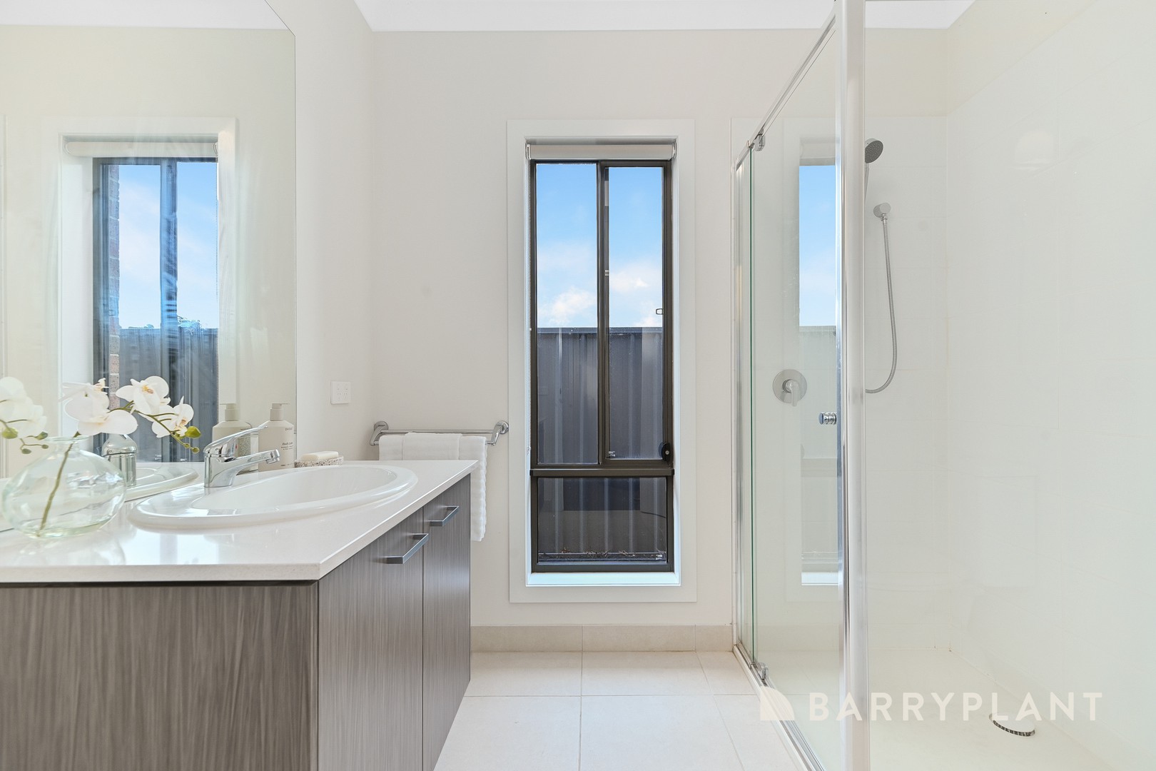 4 Greenwich Drive, Berwick, VIC 3806, Berwick - Thumbnail 3