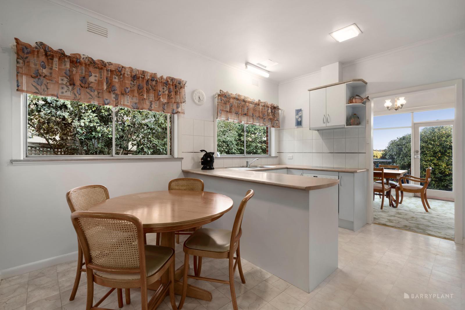 4 Greenwood Street, Doncaster, VIC 3108, Doncaster - Thumbnail 4