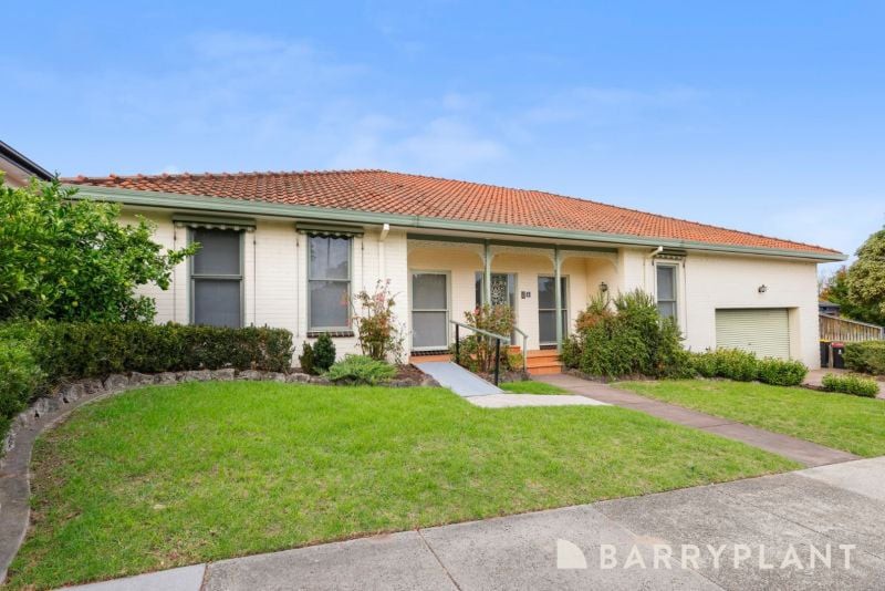 4 Greenwoods Cl, Dingley Village, VIC 3172 - Thumbnail 1 - 22/04/2025