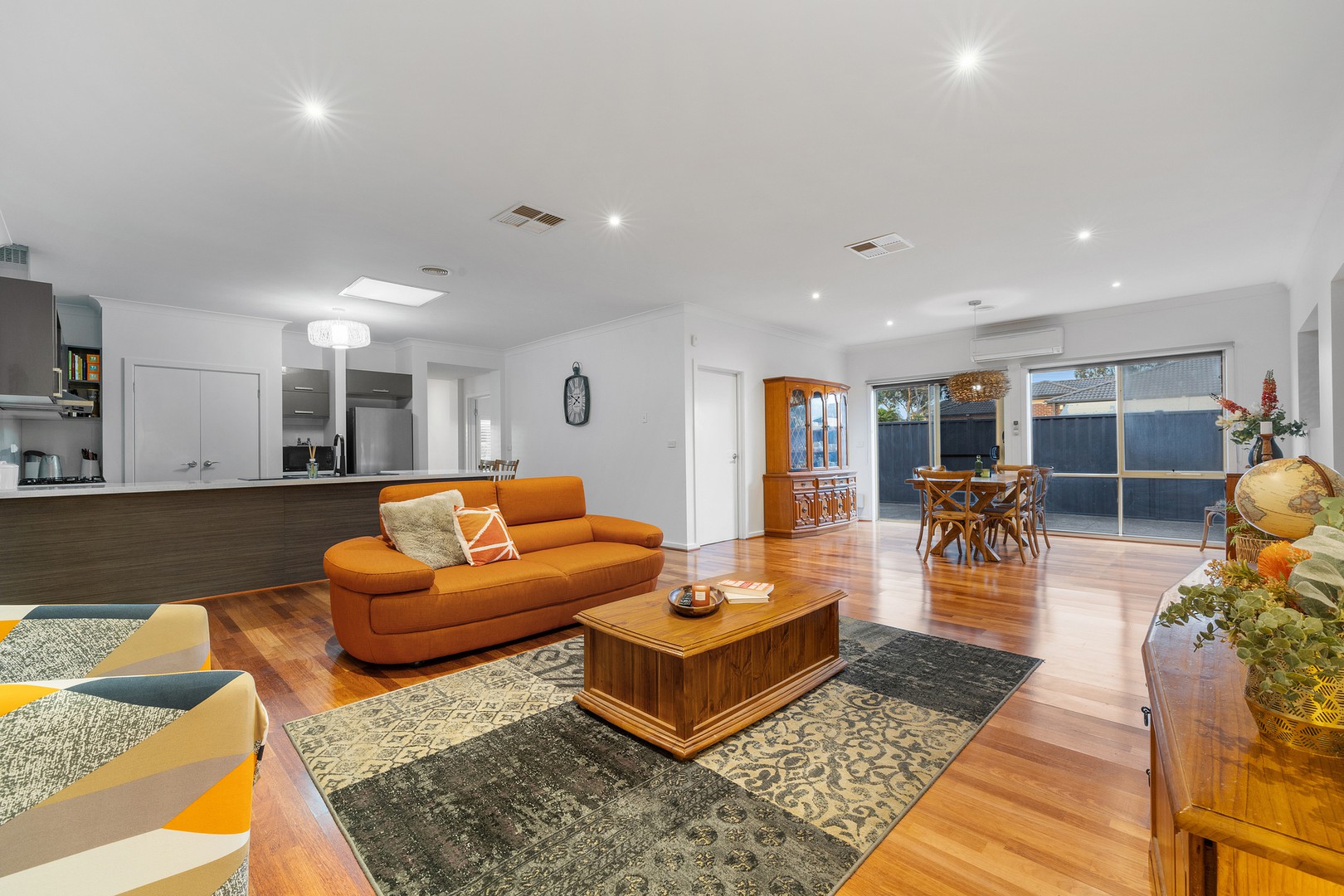 4 Grenadier Grove, Hillside, VIC 3037, Hillside - Thumbnail 3
