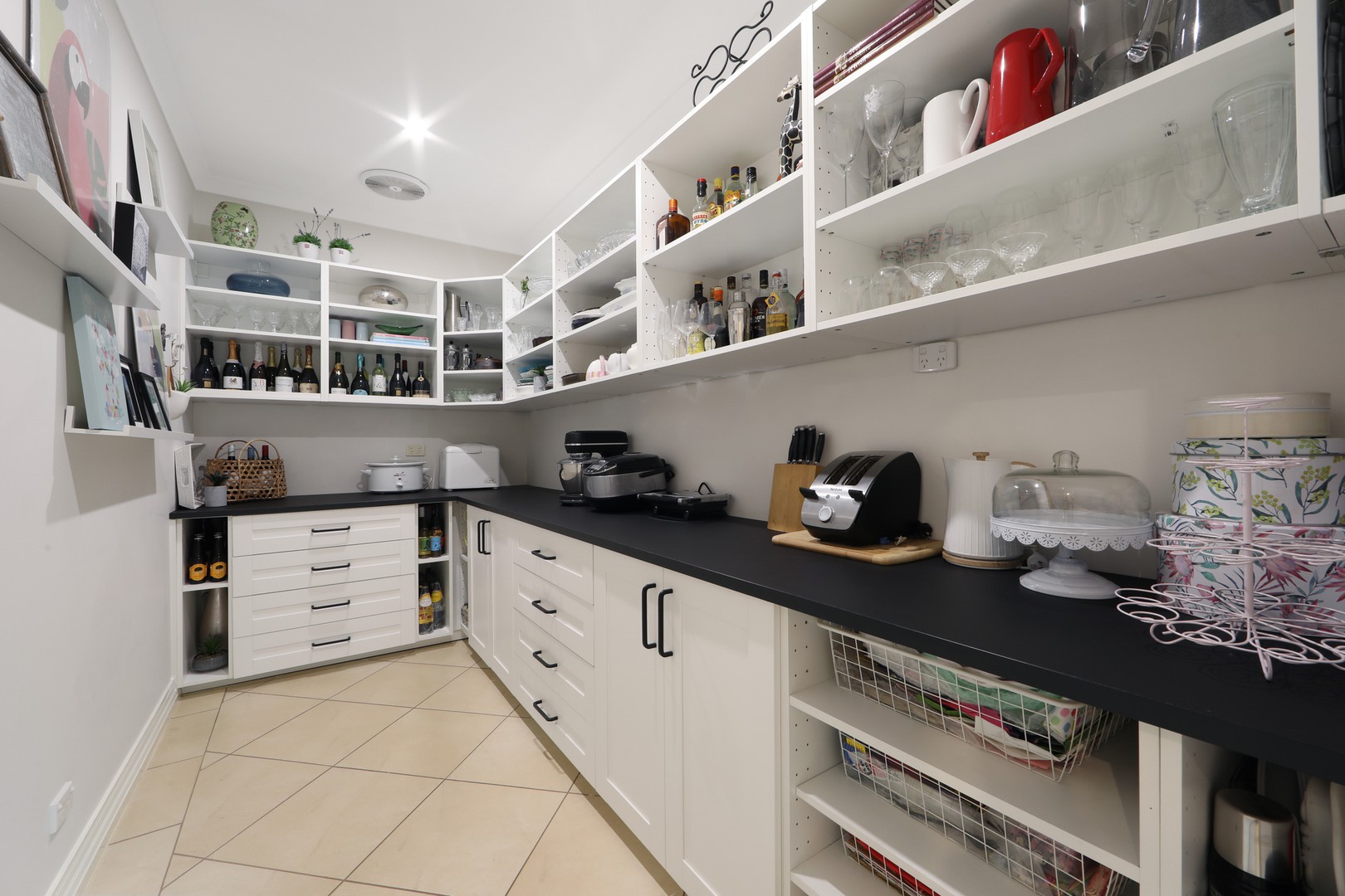 4 Grenfell Place, Lysterfield, VIC 3156, Lysterfield - Thumbnail 5